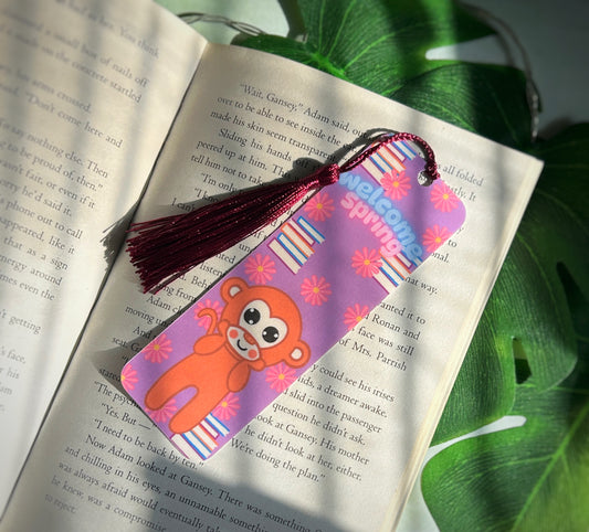 Welcome spring bookmark